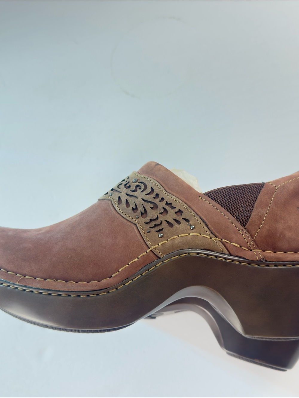 Ariat Women's Brown Suede Slip-On Clog with Laser-Cut Accent - Picture 6 of 9